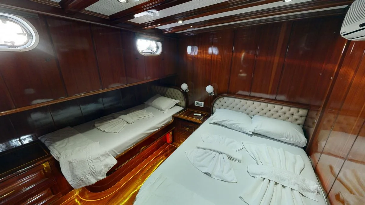 Dear Lila Gulet Küçük Görsel 33