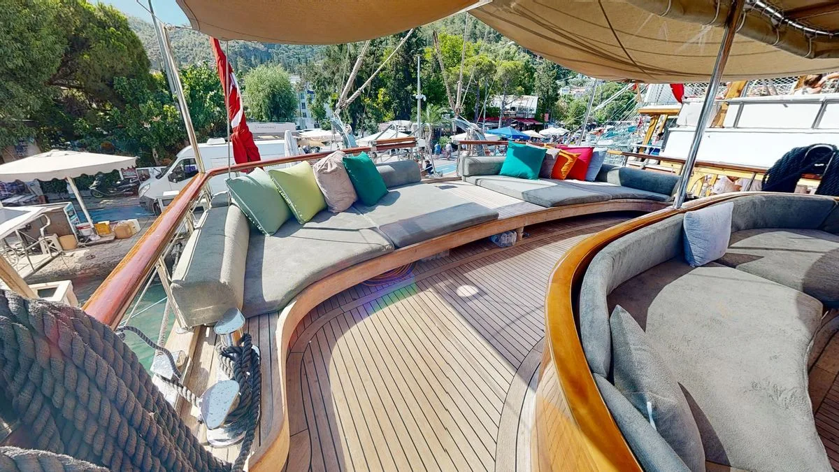 Dear Lila Gulet Küçük Görsel 7