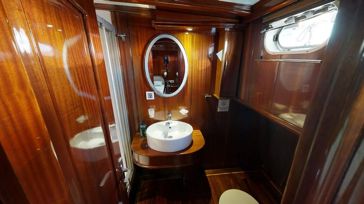 Dear Lila Gulet Küçük Görsel 34