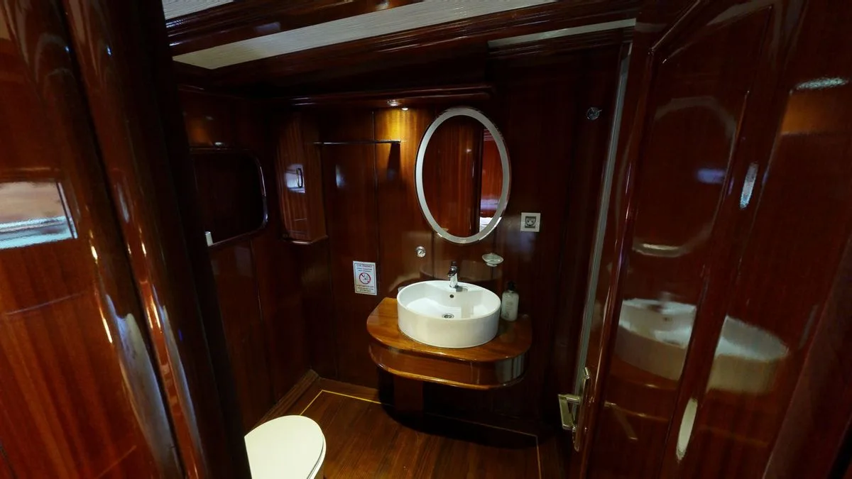 Dear Lila Gulet Küçük Görsel 22