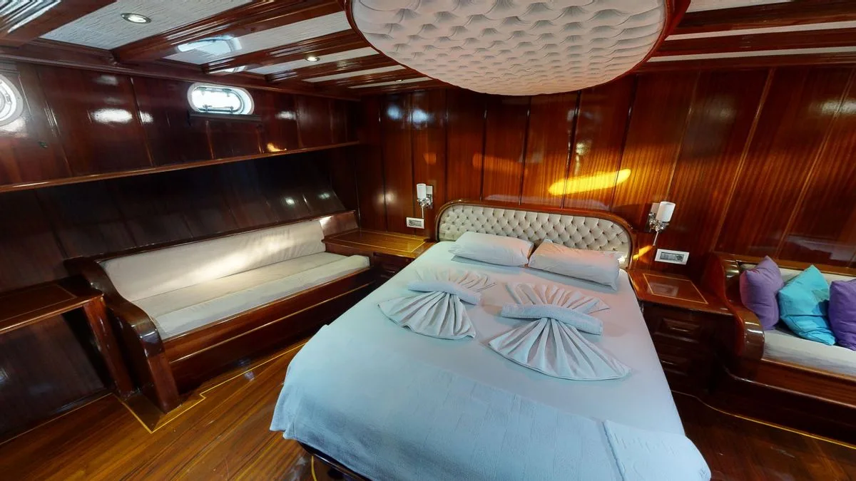 Dear Lila Gulet Küçük Görsel 35