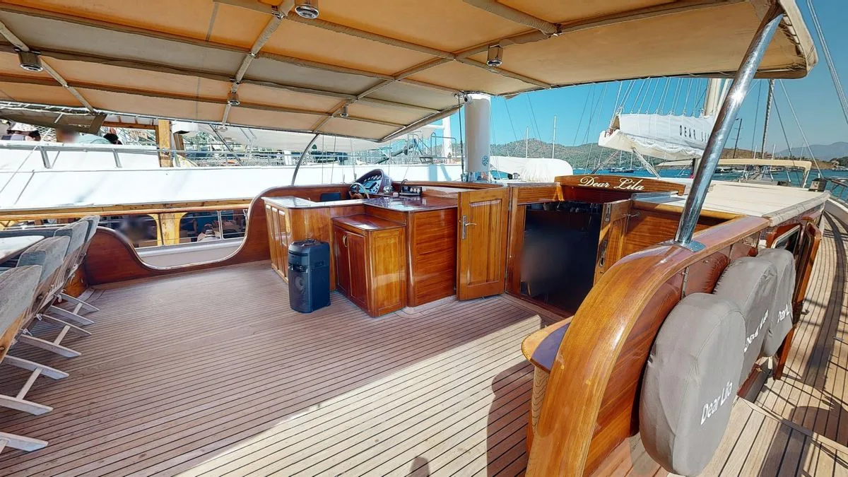 Dear Lila Gulet Küçük Görsel 10