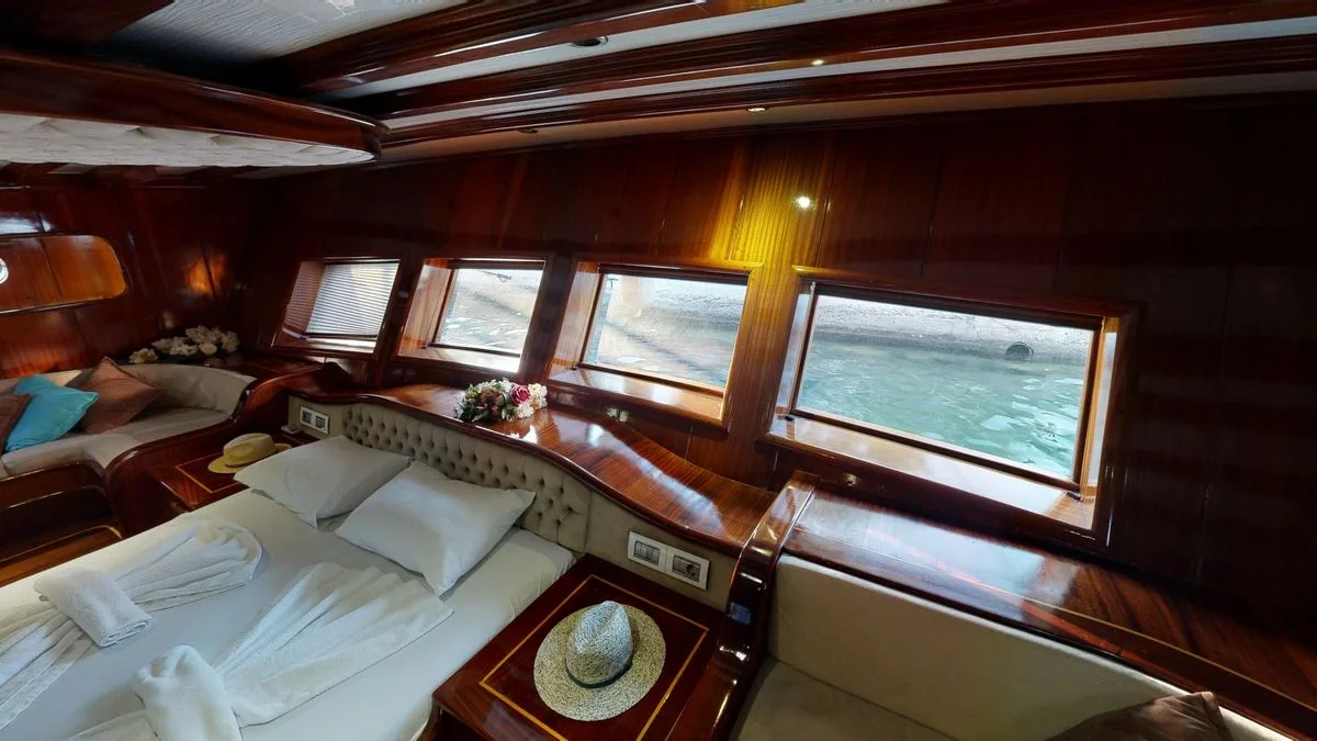 Dear Lila Gulet Küçük Görsel 25