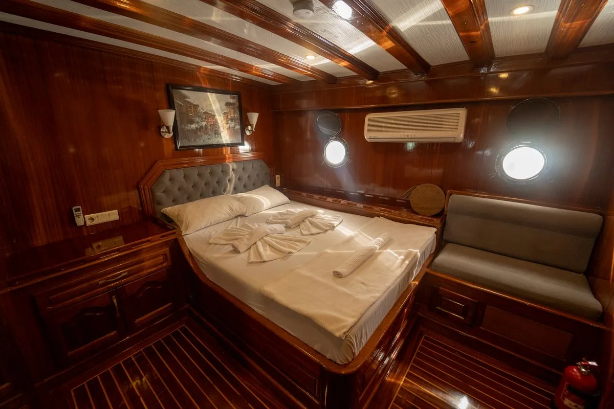 Diamond Lila Gulet Küçük Görsel 27