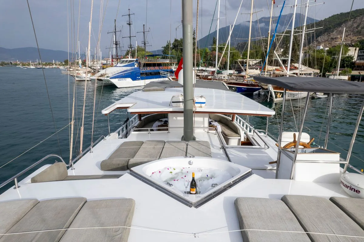 Diamond Lila Gulet Küçük Görsel 16