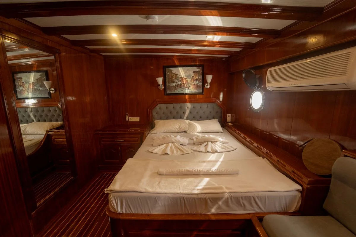 Diamond Lila Gulet Küçük Görsel 29