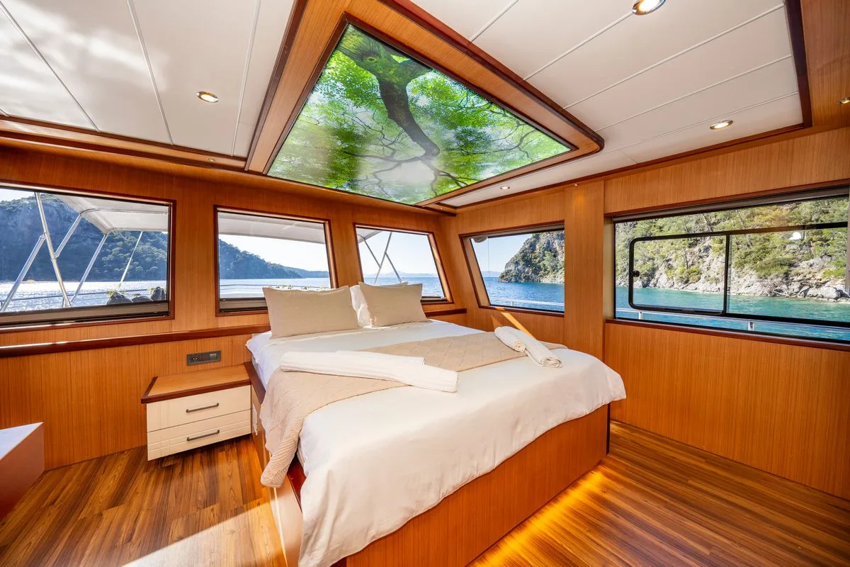 Lila Trawler Küçük Görsel 56