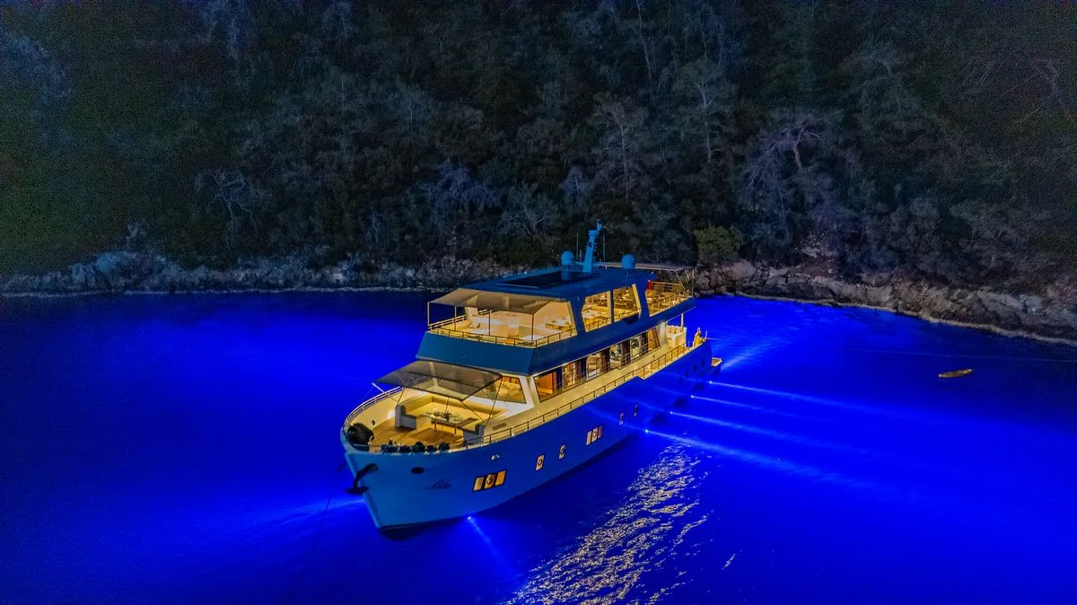 Lila Trawler Küçük Görsel 11