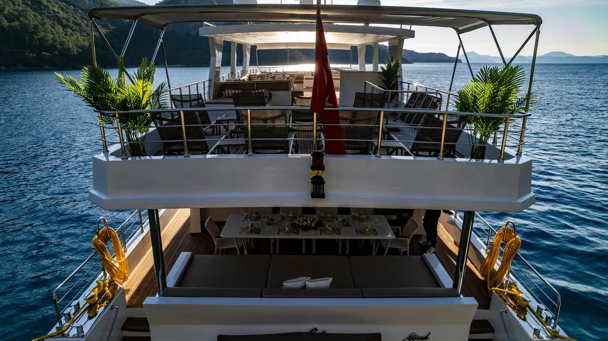 Lila Trawler Küçük Görsel 4