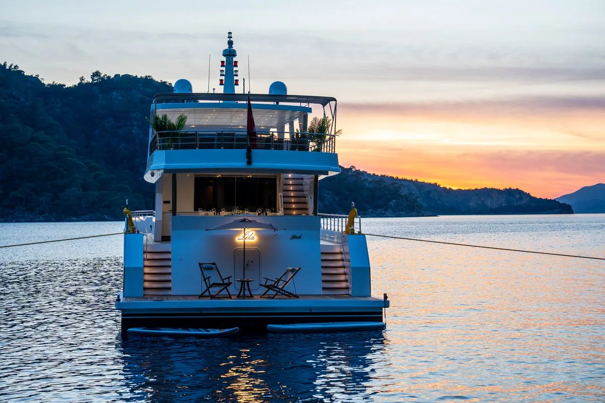 Lila Trawler Küçük Görsel 48