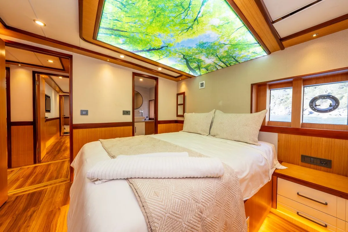 Lila Trawler Küçük Görsel 64