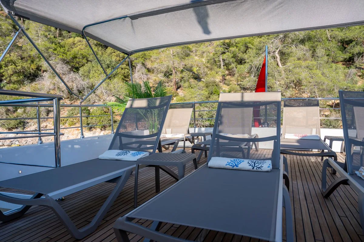 Lila Trawler Küçük Görsel 34