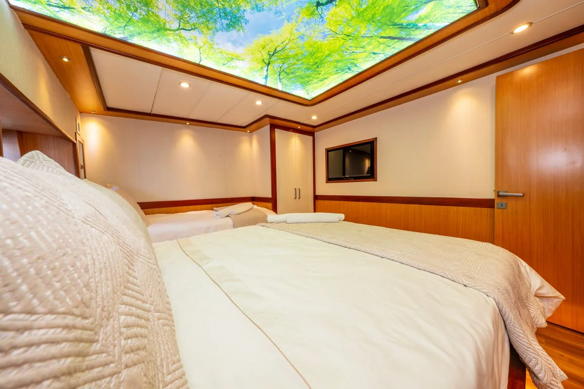 Lila Trawler Küçük Görsel 62