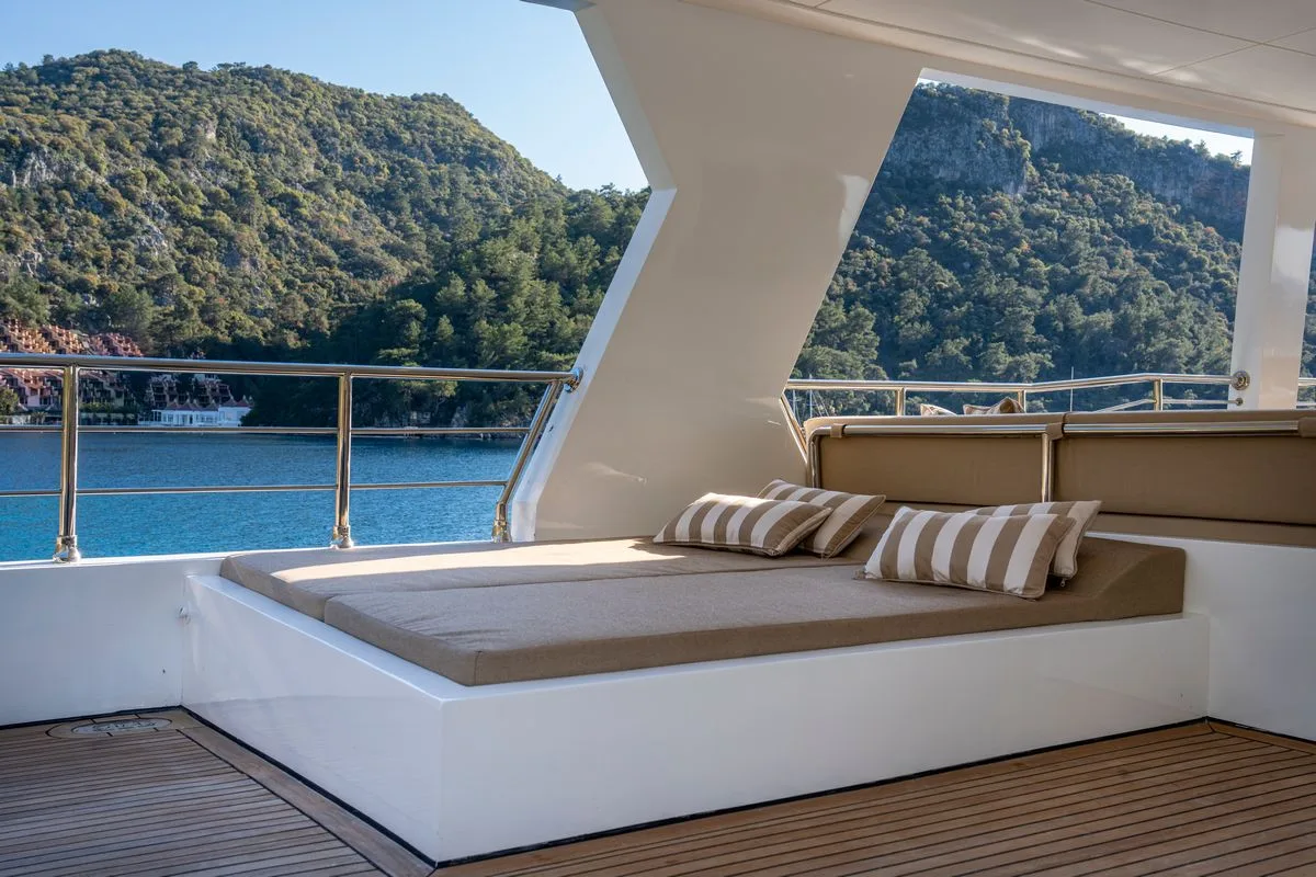 Lila Trawler Küçük Görsel 35