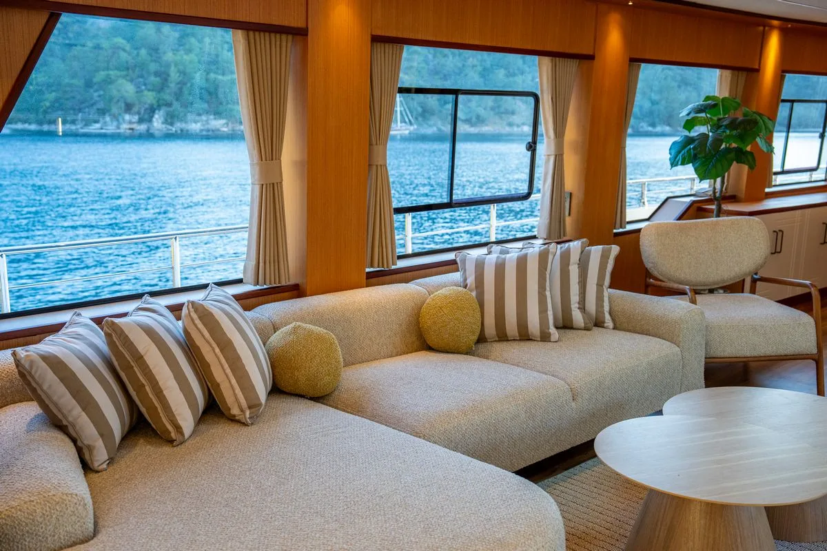 Lila Trawler Küçük Görsel 41