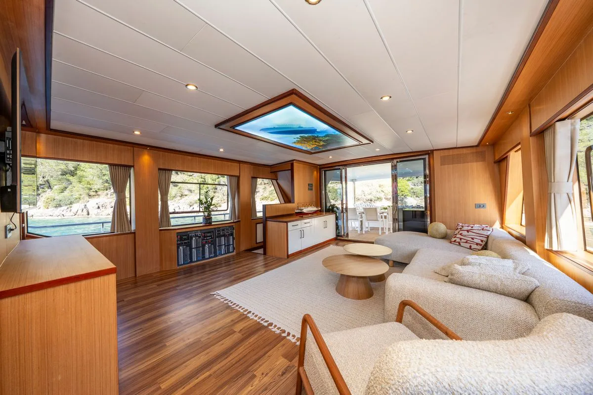 Lila Trawler Küçük Görsel 58