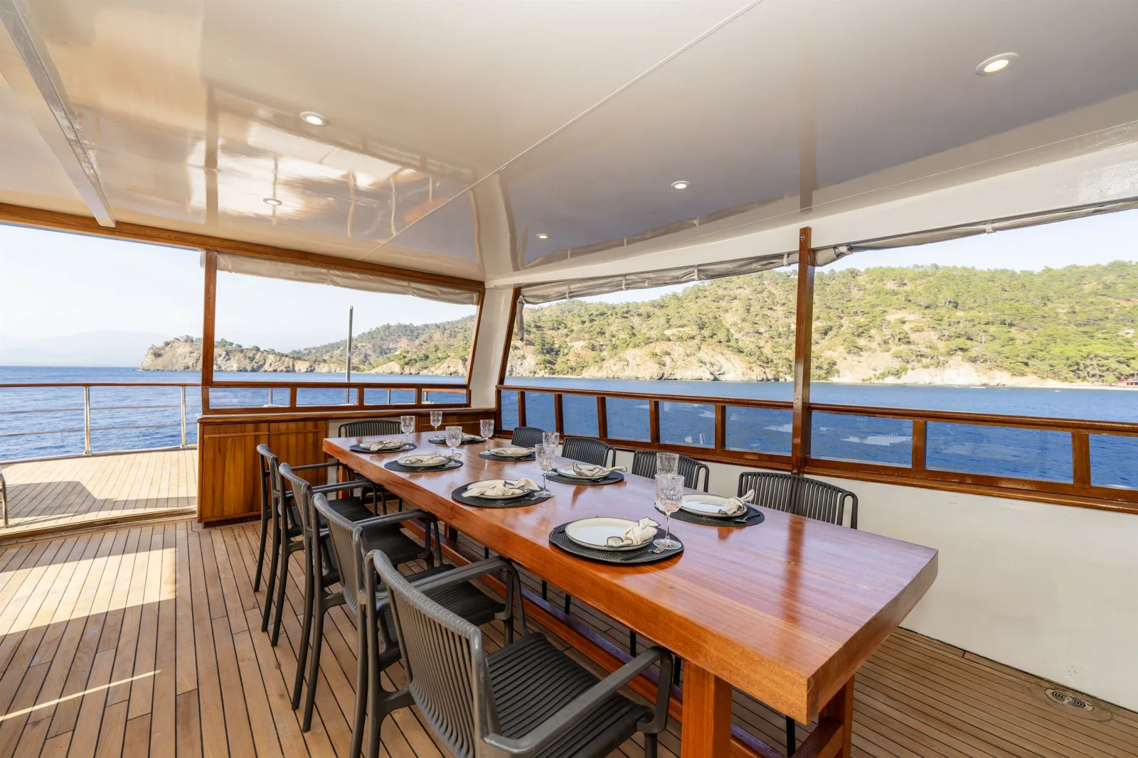 Nayk 3 Trawler Küçük Görsel 26