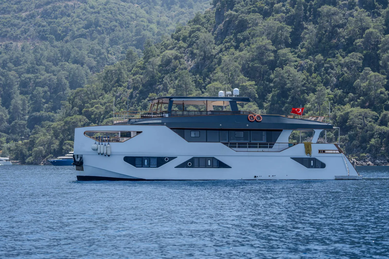 Nayk 3 Trawler Küçük Görsel 97