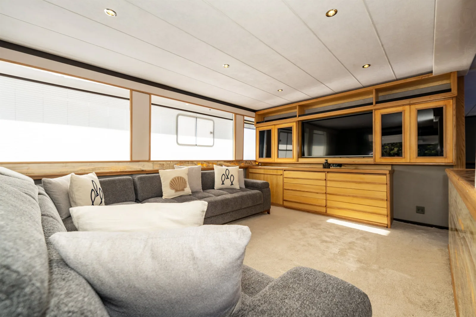 Nayk 3 Trawler Küçük Görsel 3