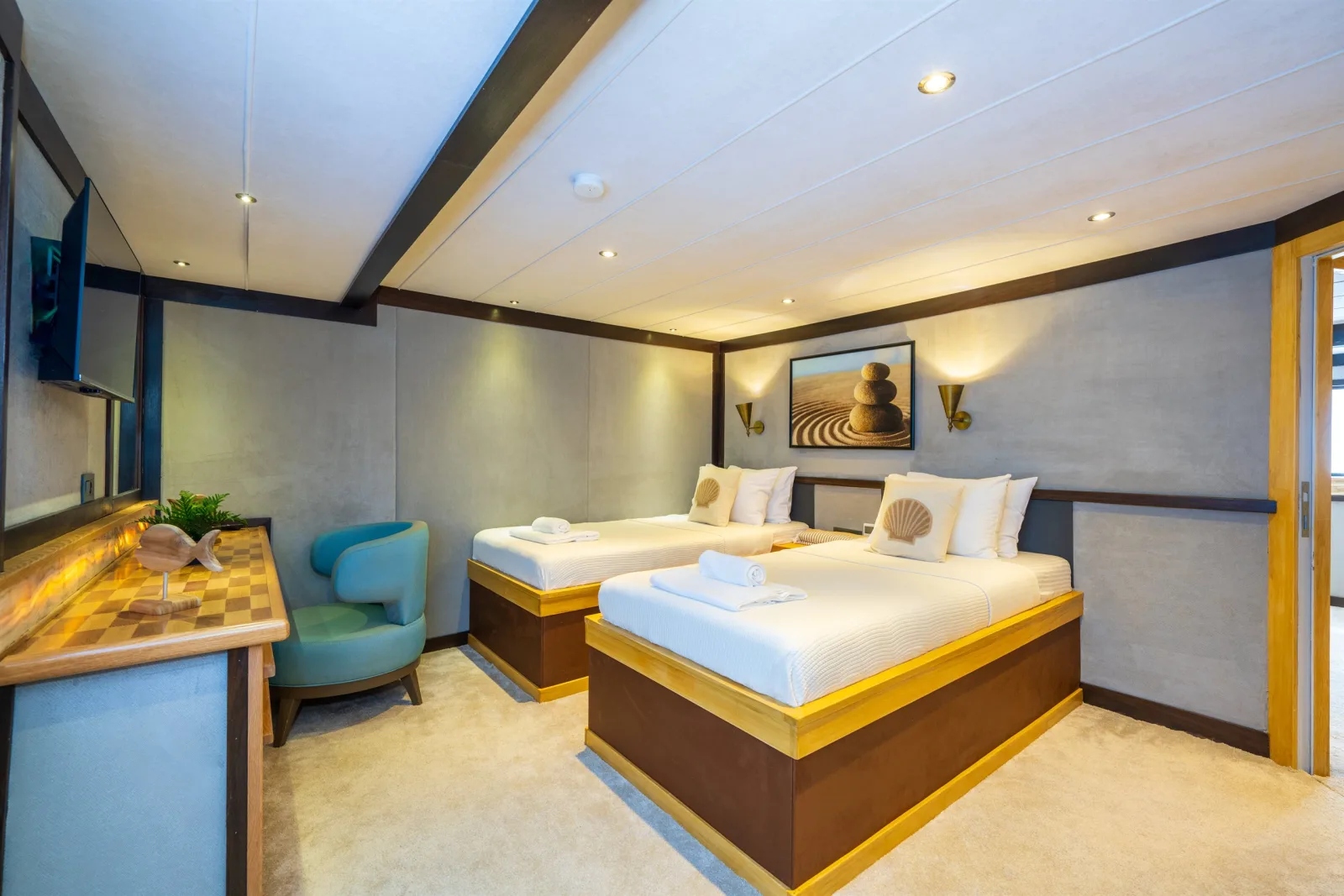 Nayk 3 Trawler Küçük Görsel 76