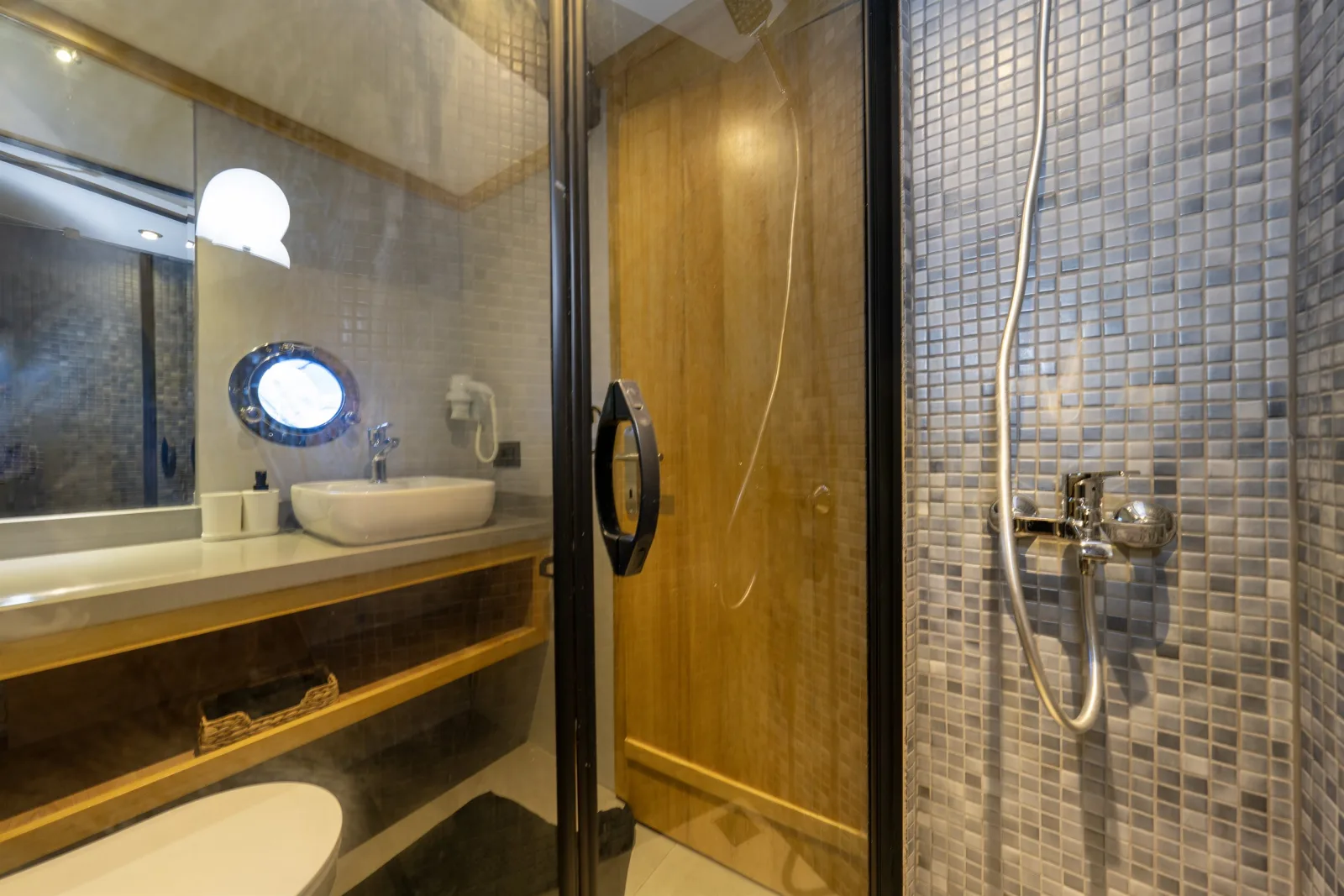 Nayk 3 Trawler Küçük Görsel 81