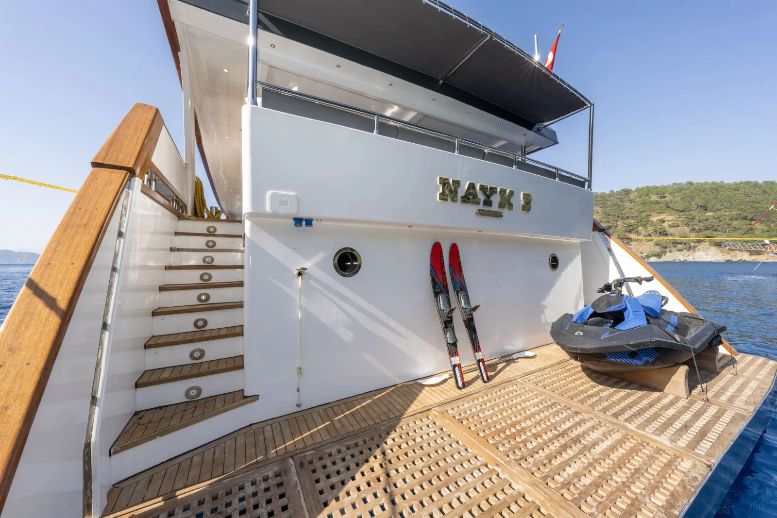 Nayk 3 Trawler Küçük Görsel 36