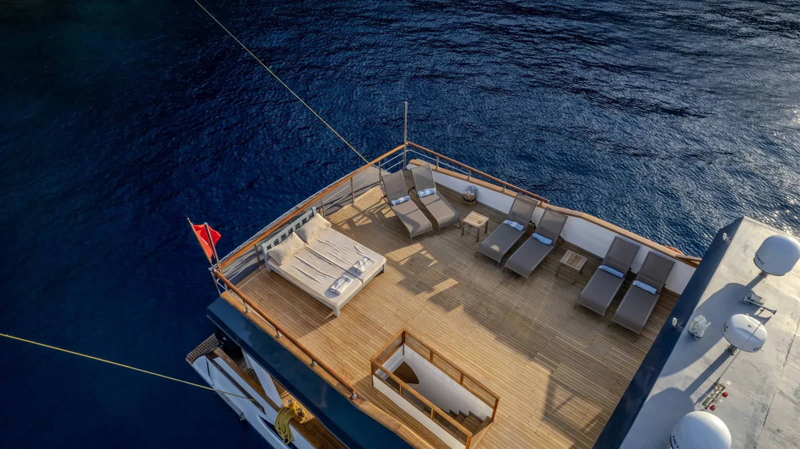 Nayk 3 Trawler Küçük Görsel 86