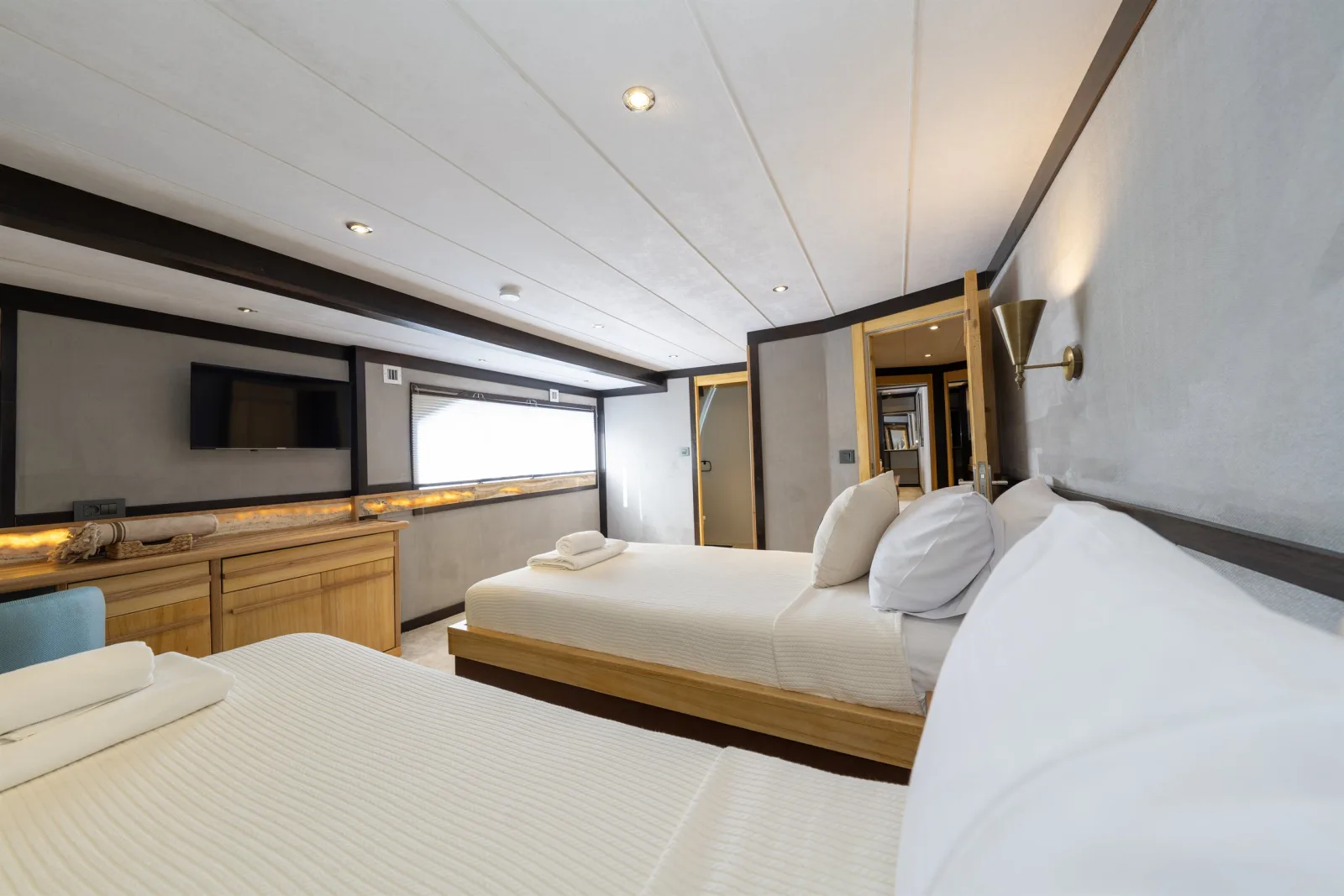 Nayk 3 Trawler Küçük Görsel 49