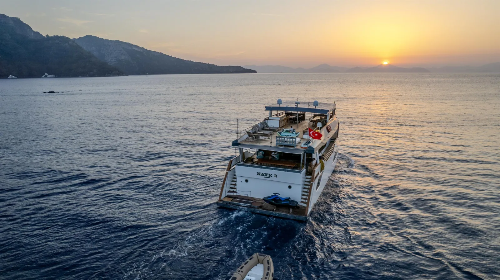 Nayk 3 Trawler Küçük Görsel 92