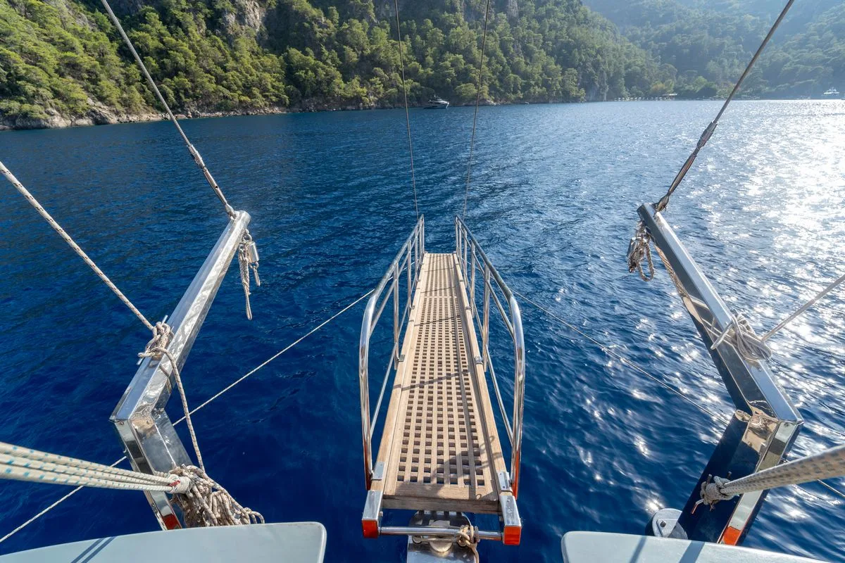 Queen Lila Gulet Küçük Görsel 16